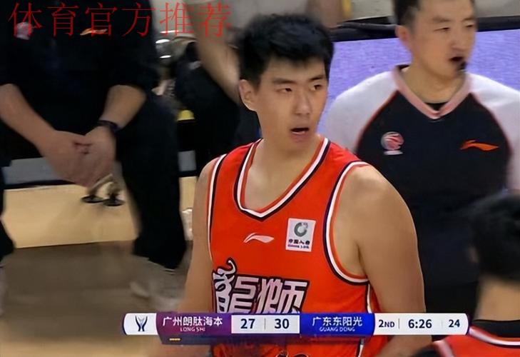 轰6分13板2帽!离开杜锋,你和广东双赢,朱芳雨抓紧回购徐昕 轰6分13板2帽!离开杜锋,你和广东双赢,朱芳雨抓紧回购徐昕